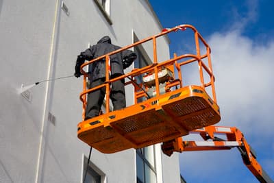 Industrial pressure washing